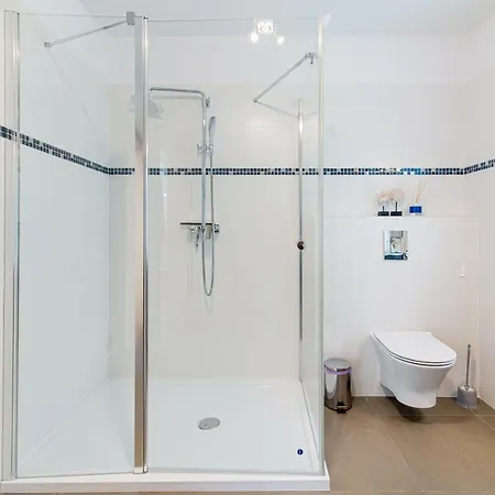 شقة - 200m Do Plazy Orlowo - Parking - Laguna *