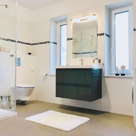 Lejlighed - 200m Do Plazy Orlowo - Parking - Laguna