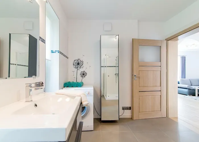 - 200m Do Plazy Orlowo - Parking - Laguna