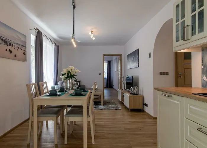 - 200m Do Plazy Orlowo - Parking - Laguna Гдыня