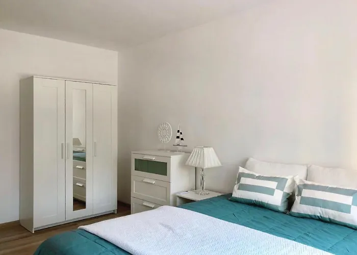 - 200m Do Plazy Orlowo - Parking - Laguna *