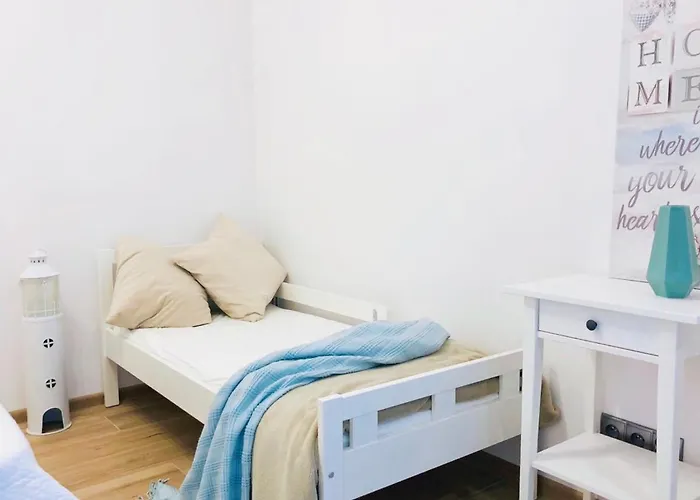 - 200m Do Plazy Orlowo - Parking - Laguna